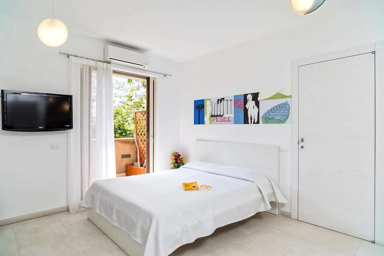 Apartmanhotel Medea Residence Appartamenti Vacanze Taormina